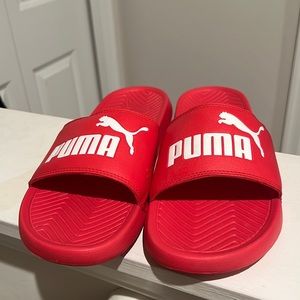 NWOT Puma Slides